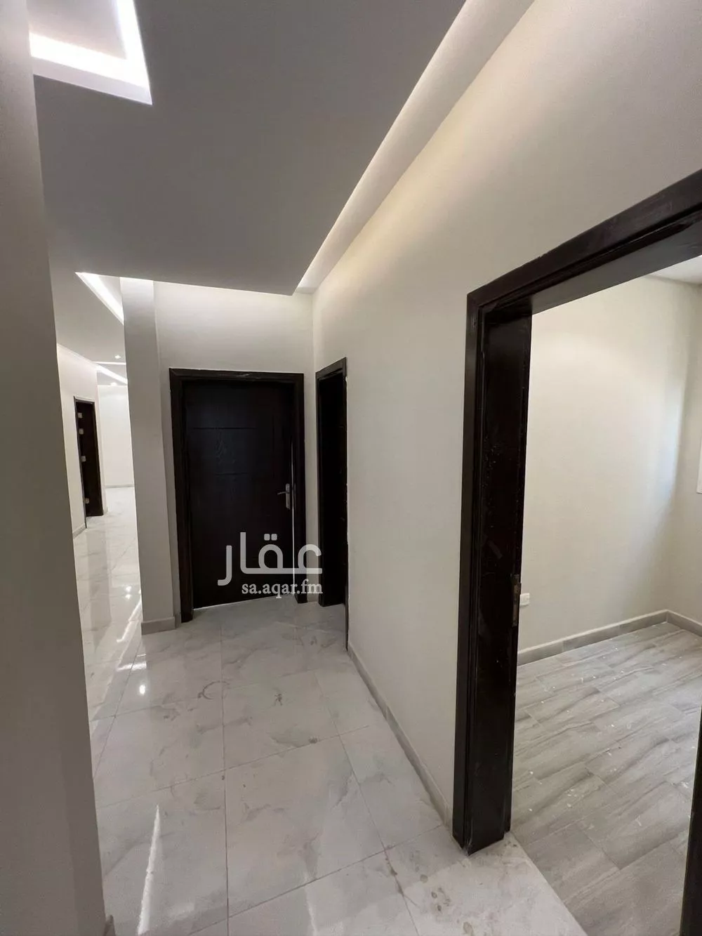 فيلا 6 غرف في الريان 5