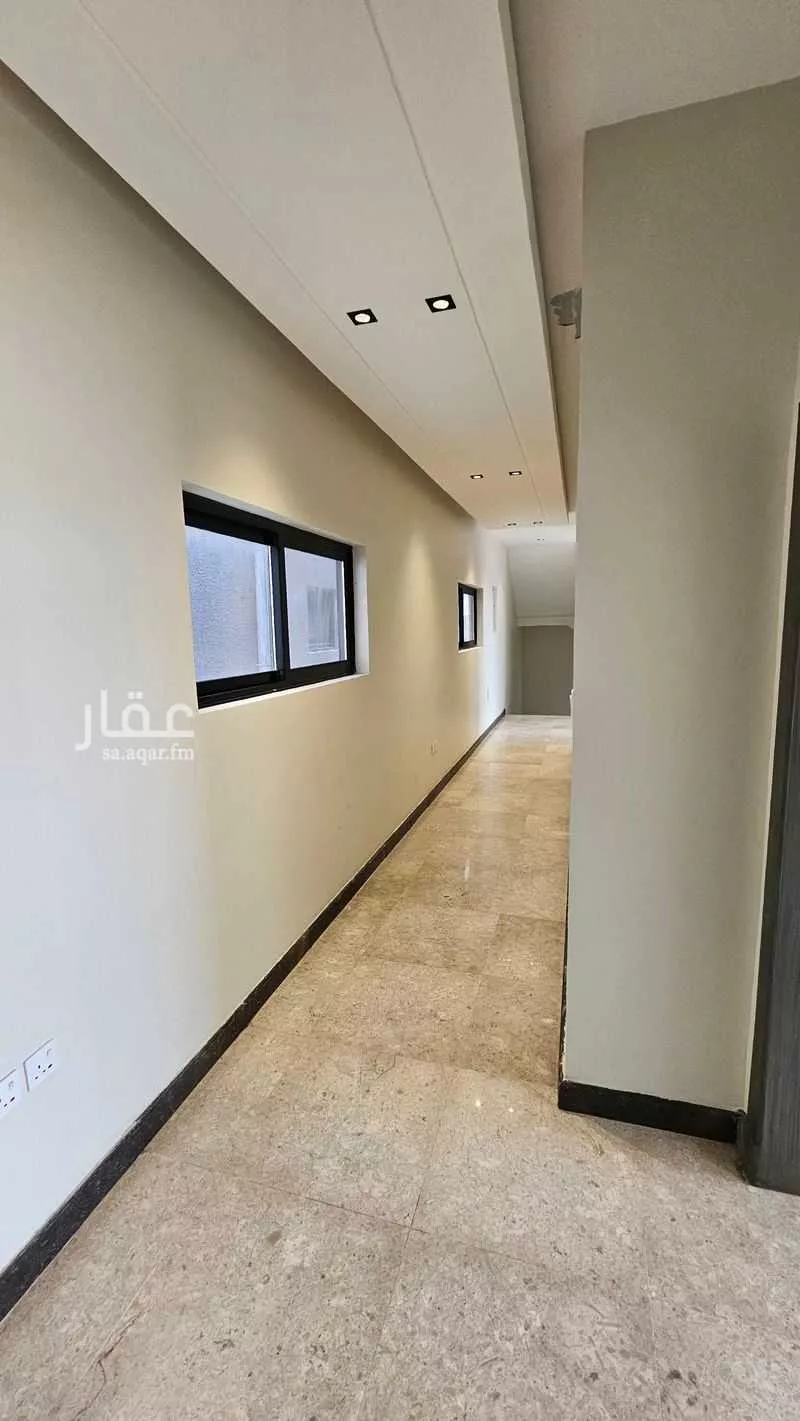 فيلا 5 غرف في الصدفة 2