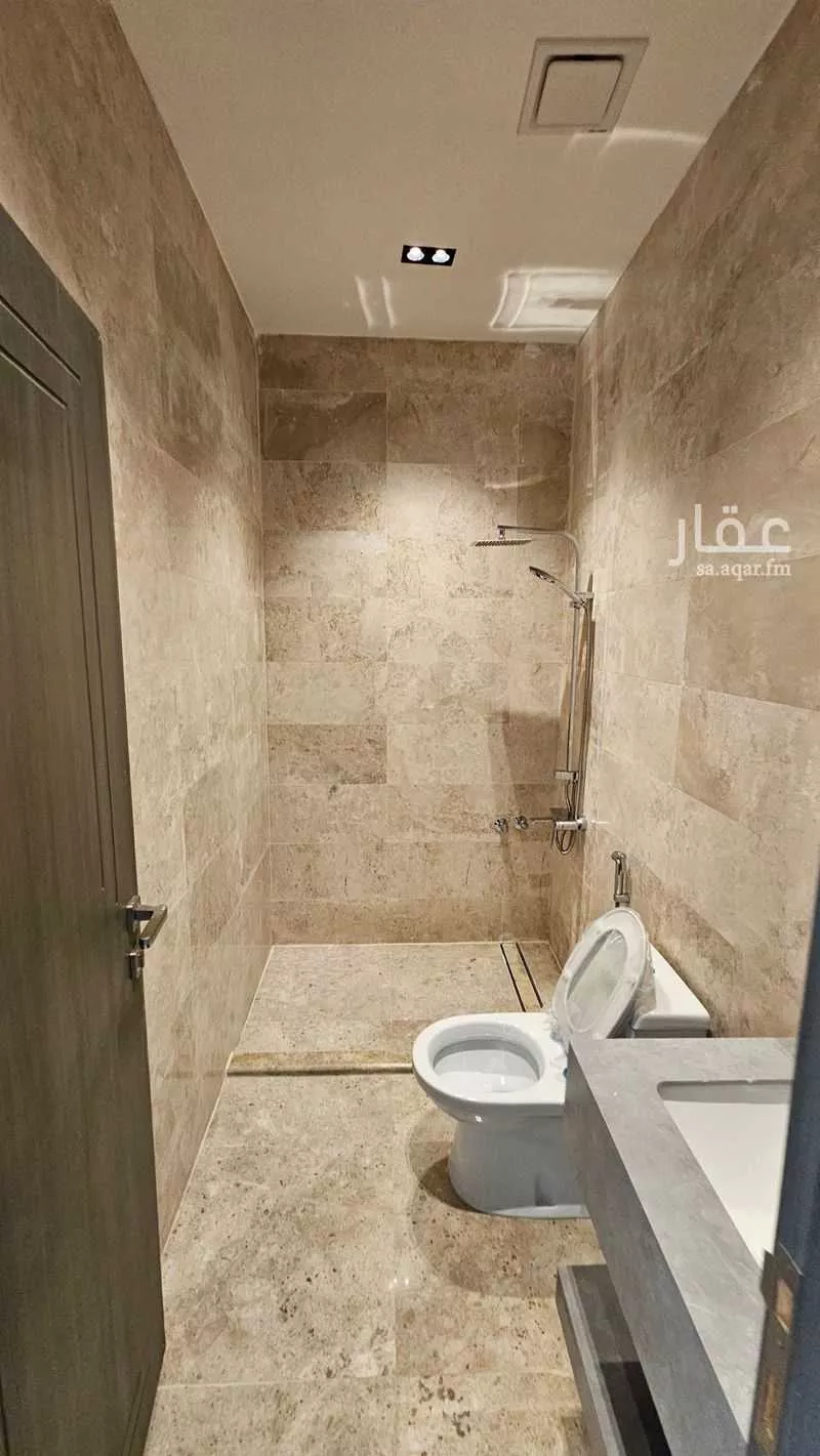 فيلا 5 غرف في الصدفة 19