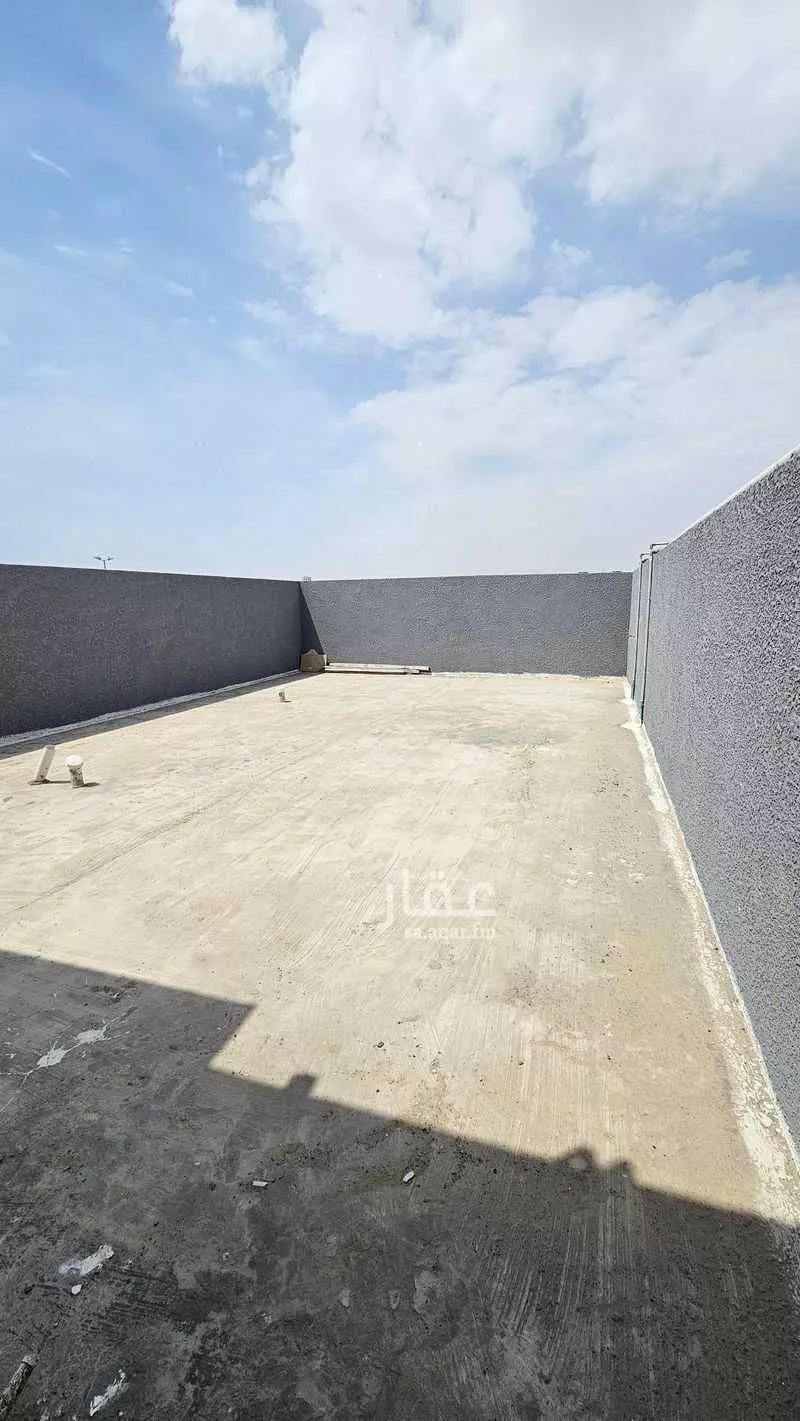 فيلا 5 غرف في الصدفة 28