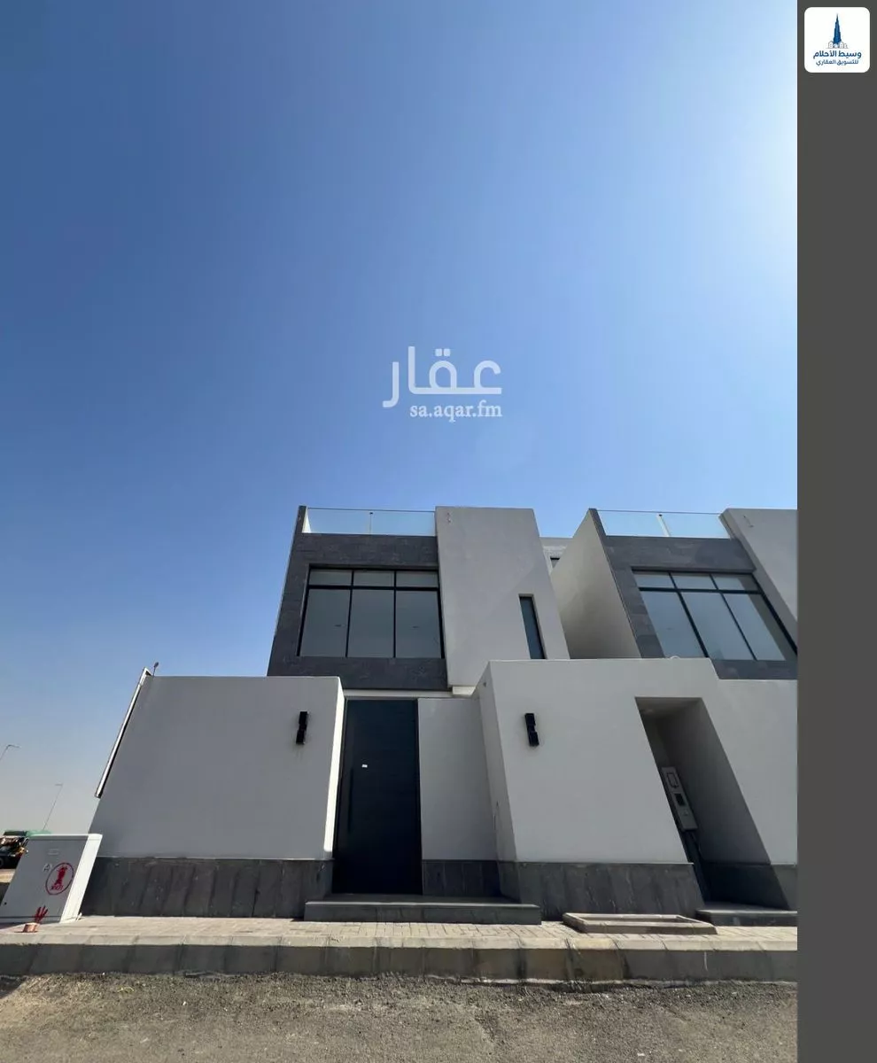 5 bedroom villa in Az Zomorod 2