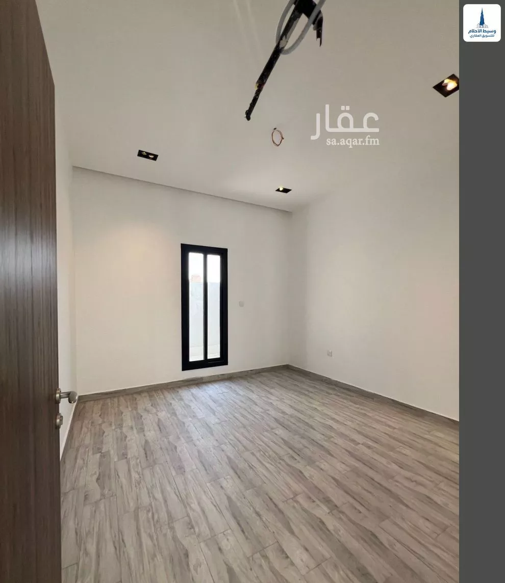 5 bedroom villa in Az Zomorod 4