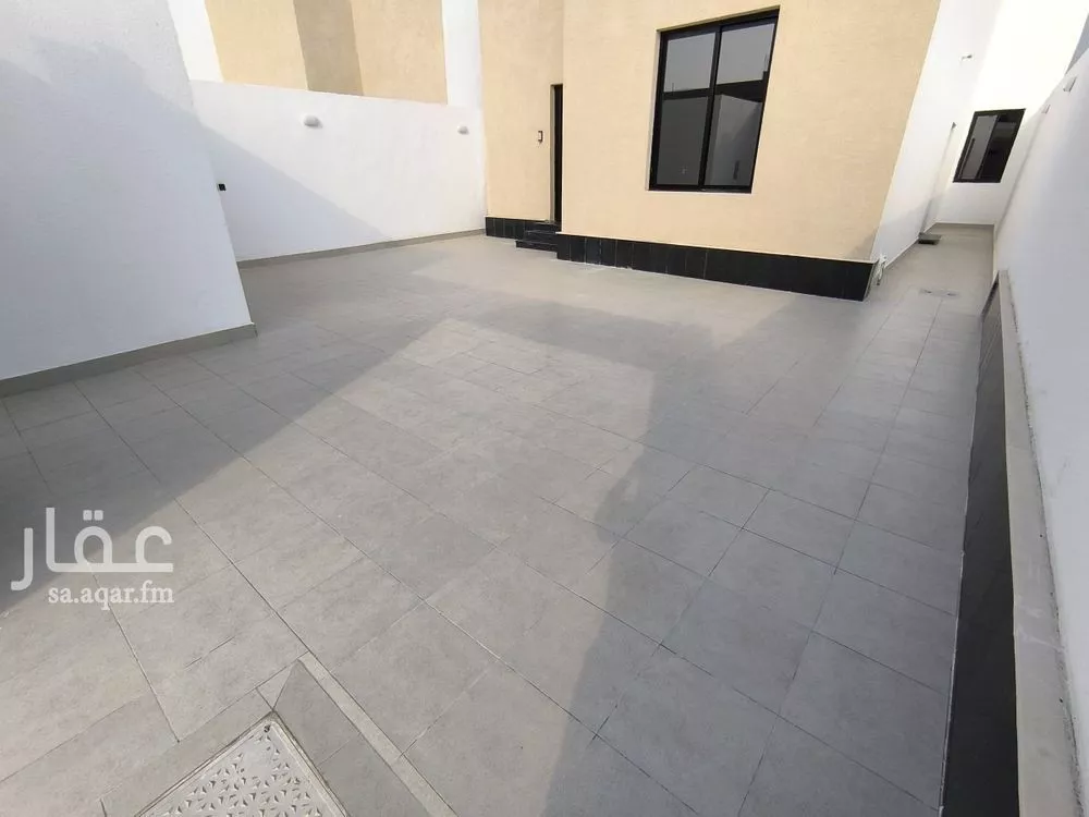 6 bedroom villa in Al Furusiyah 6