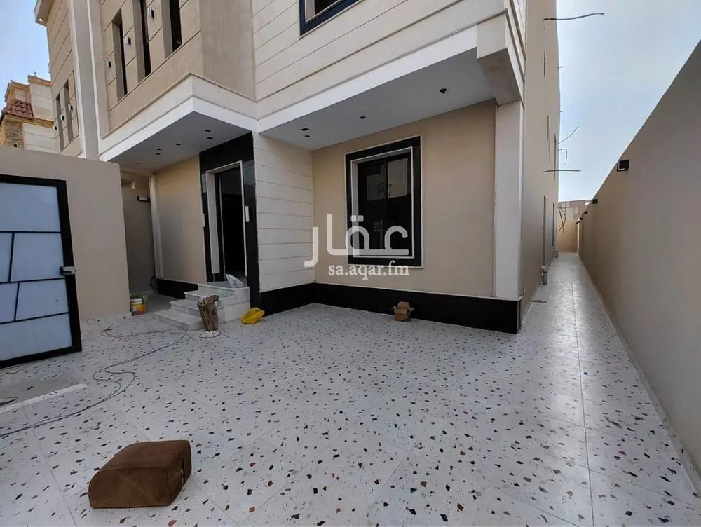 13 bedroom apartment in As Salhiyah 2