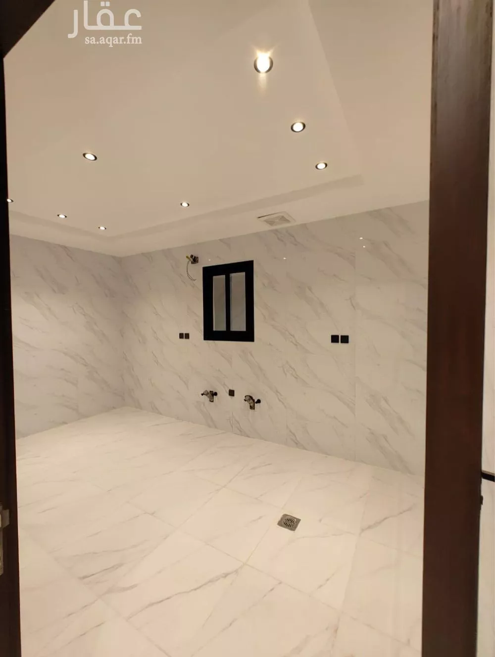 13 bedroom apartment in As Salhiyah 9