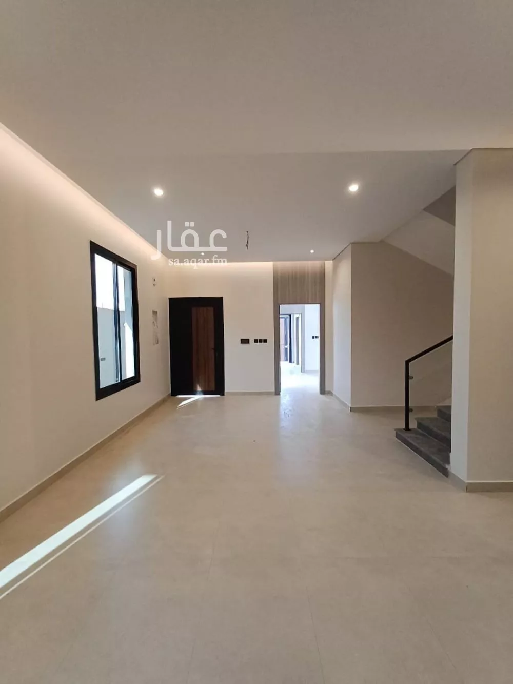 8 bedroom villa in Al Falah 4