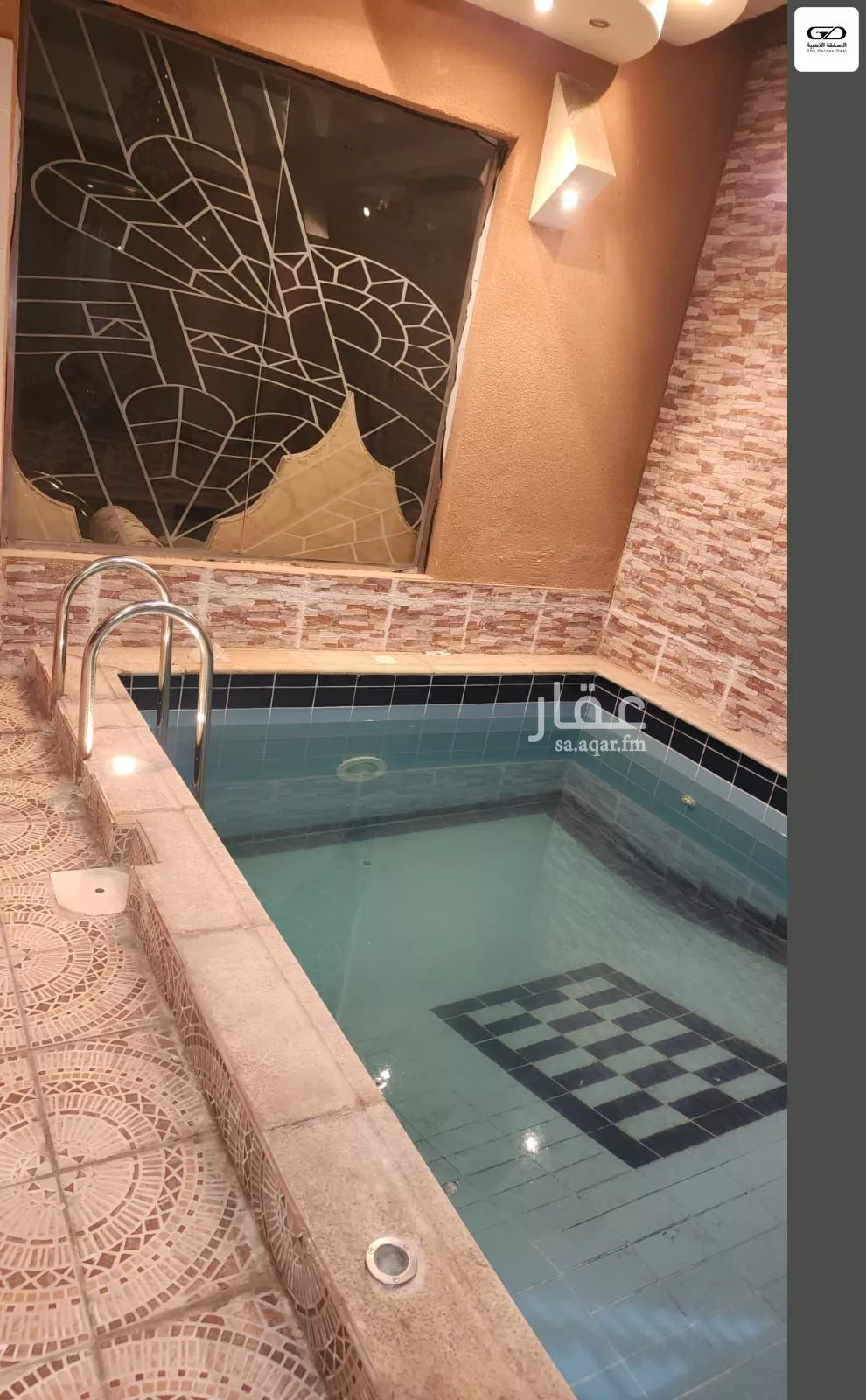 6 bedroom villa in Al Rabwa 4