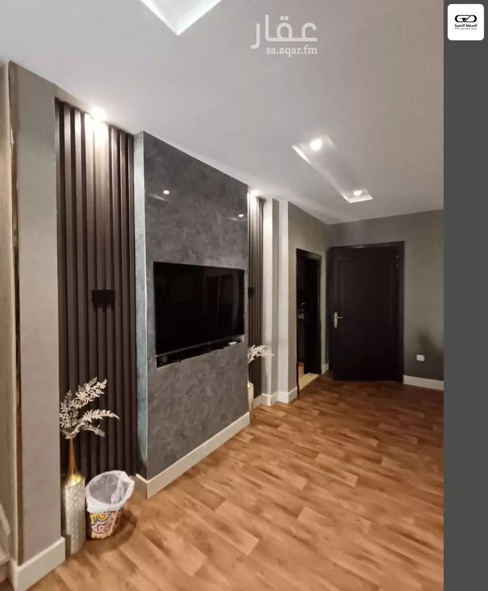 5 bedroom villa in Al Yaqout 12