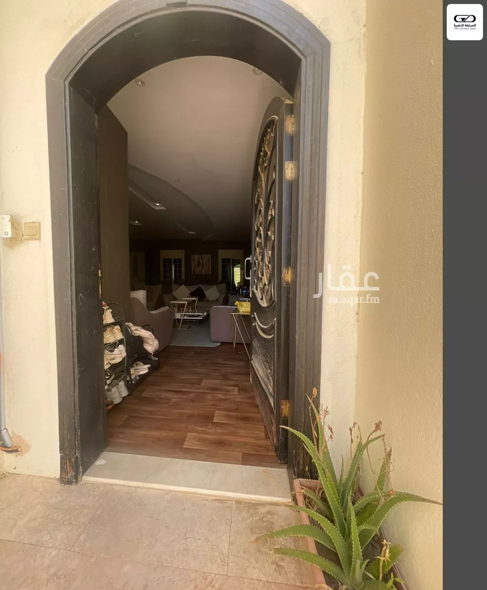 5 bedroom villa in Al Yaqout 13