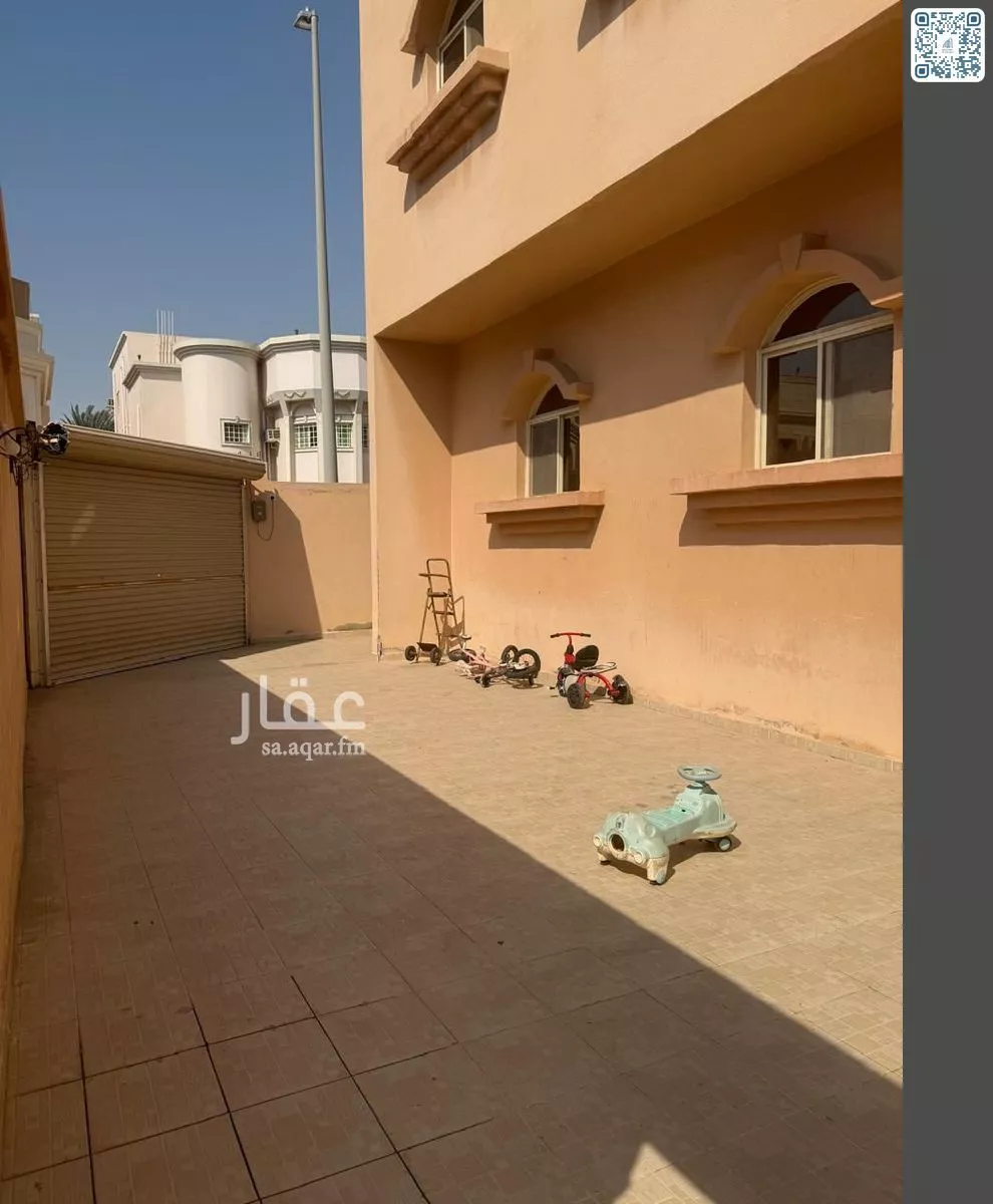 فيلا 20 غرف في البساتين 2
