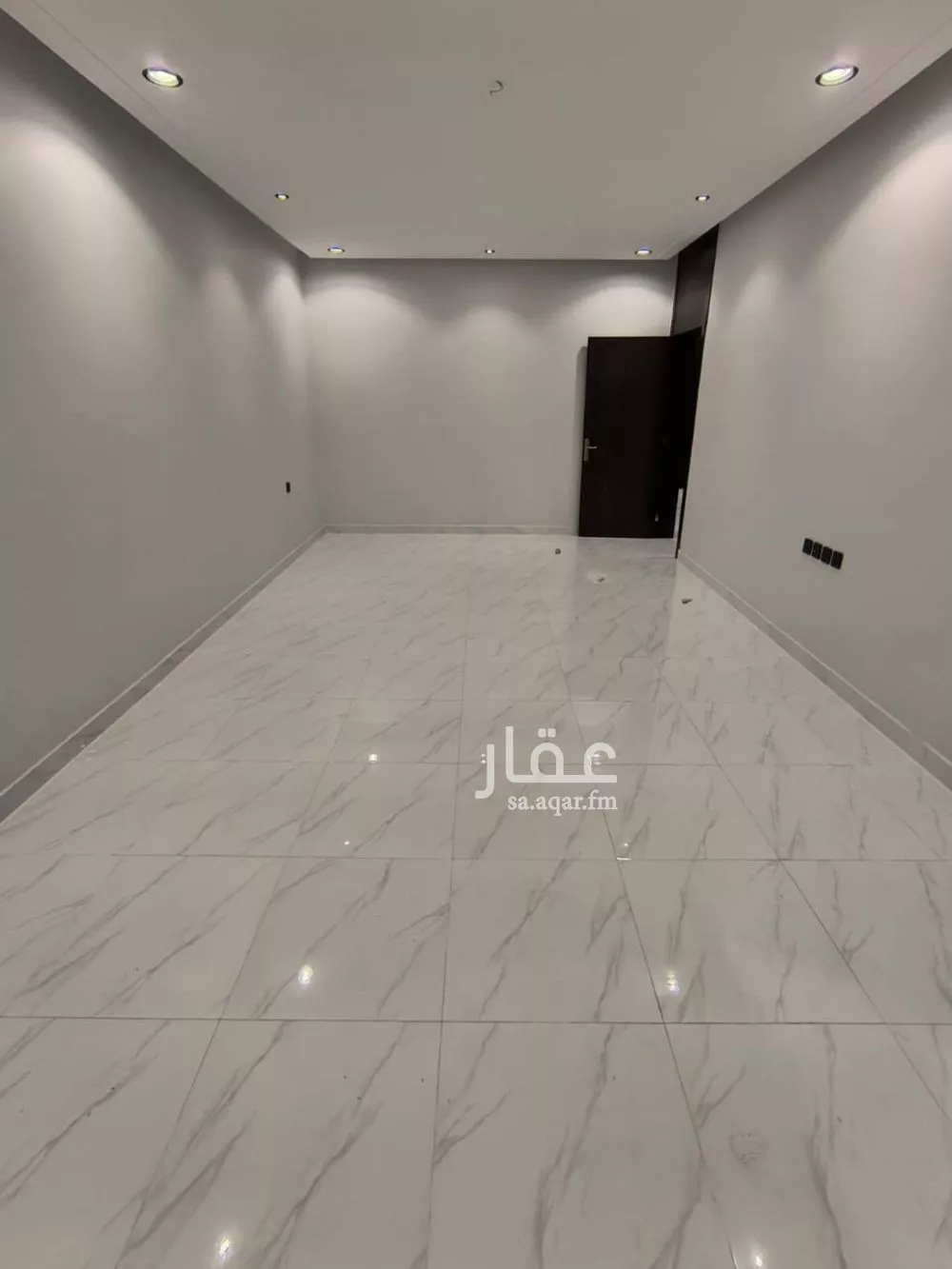 فيلا 5 غرف في الفروسية 7