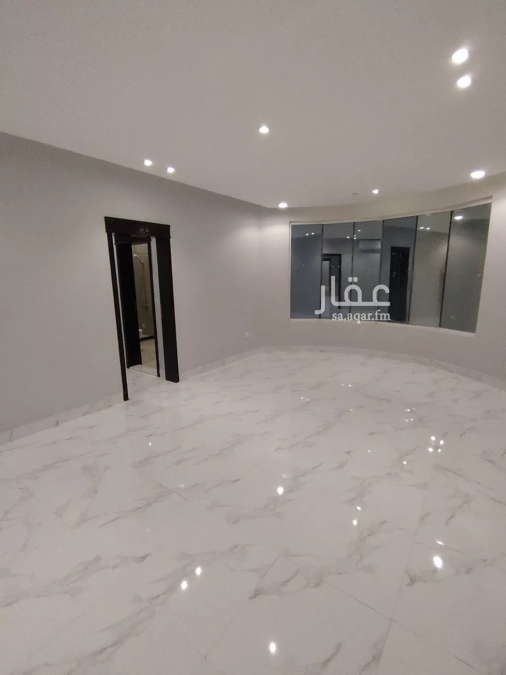 6 bedroom villa in Az Zomorod 2