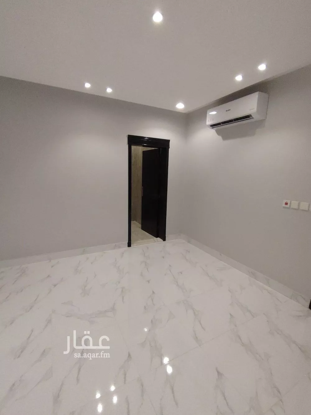 6 bedroom villa in Az Zomorod 4