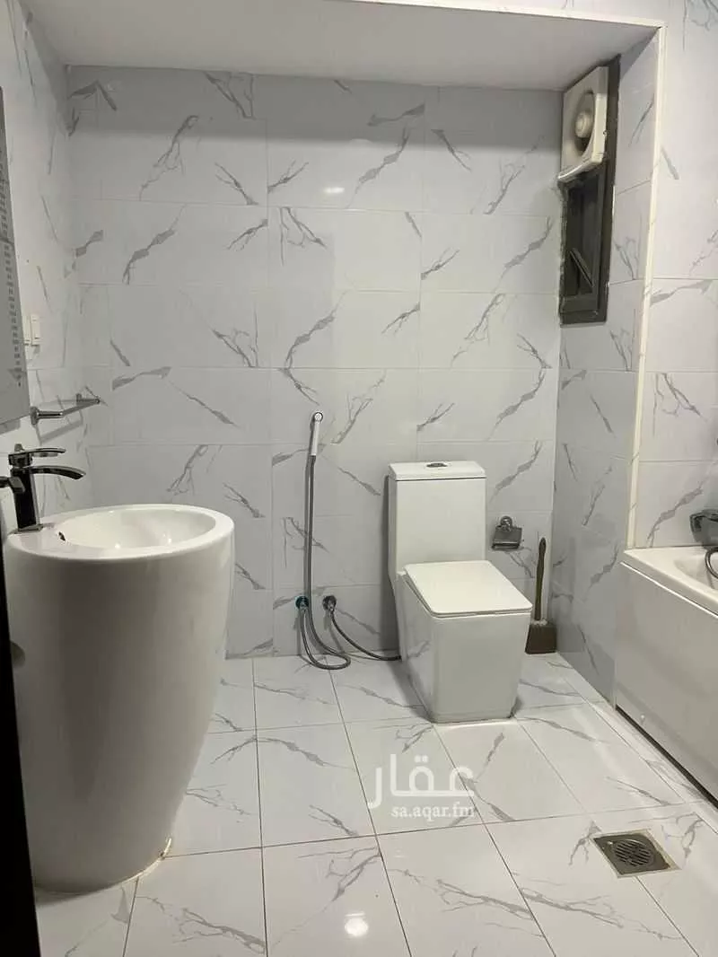 فيلا 10 غرف في الشاطئ 5