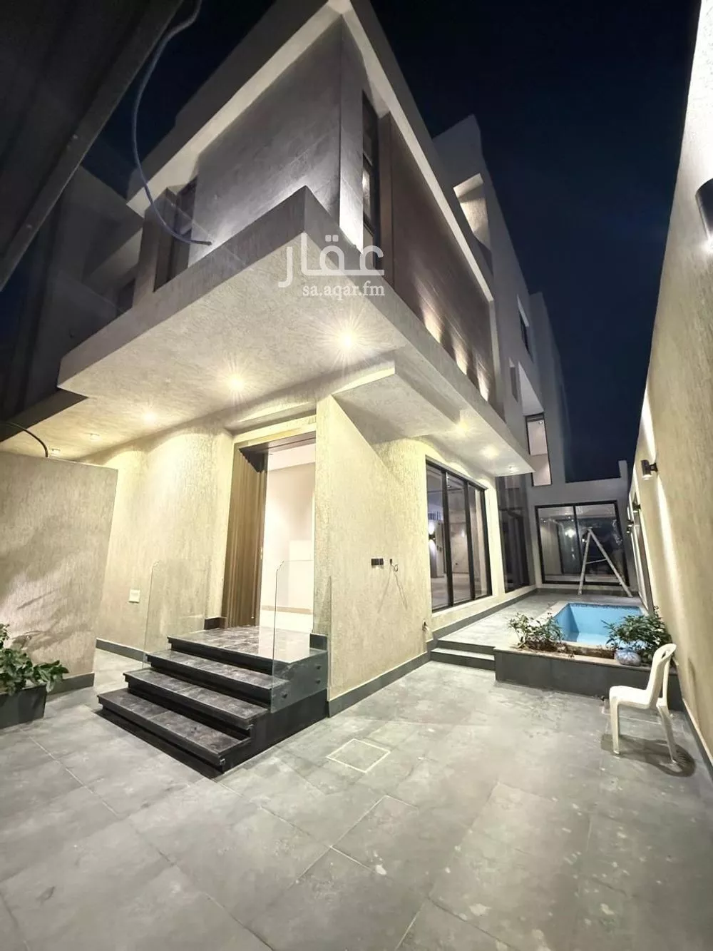 7 bedroom villa in Az Zomorod 2
