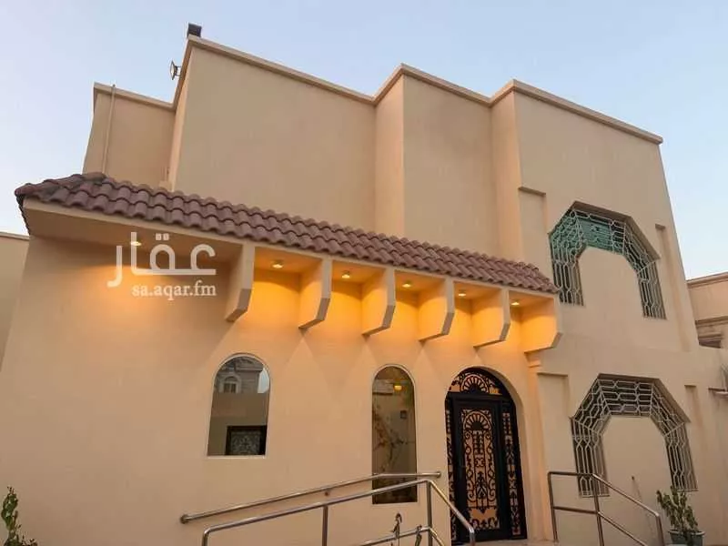 فيلا 5 غرف في الحزام الذهبي 18