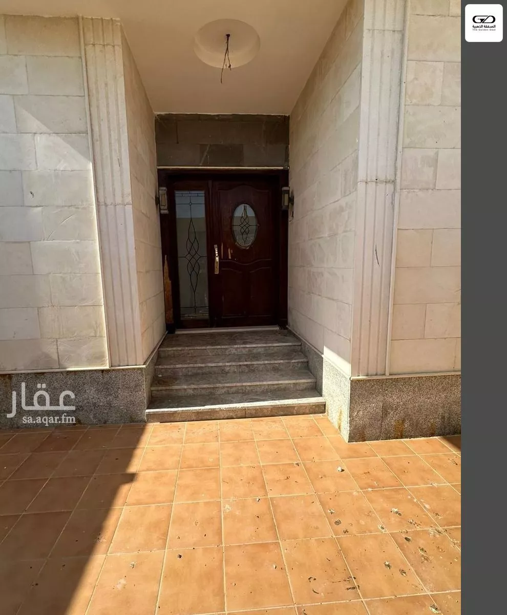 فيلا 10 غرف في الزمرد 18