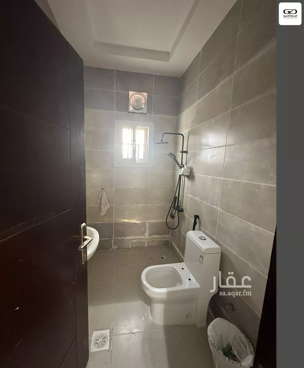 فيلا 10 غرف في الزمرد 7