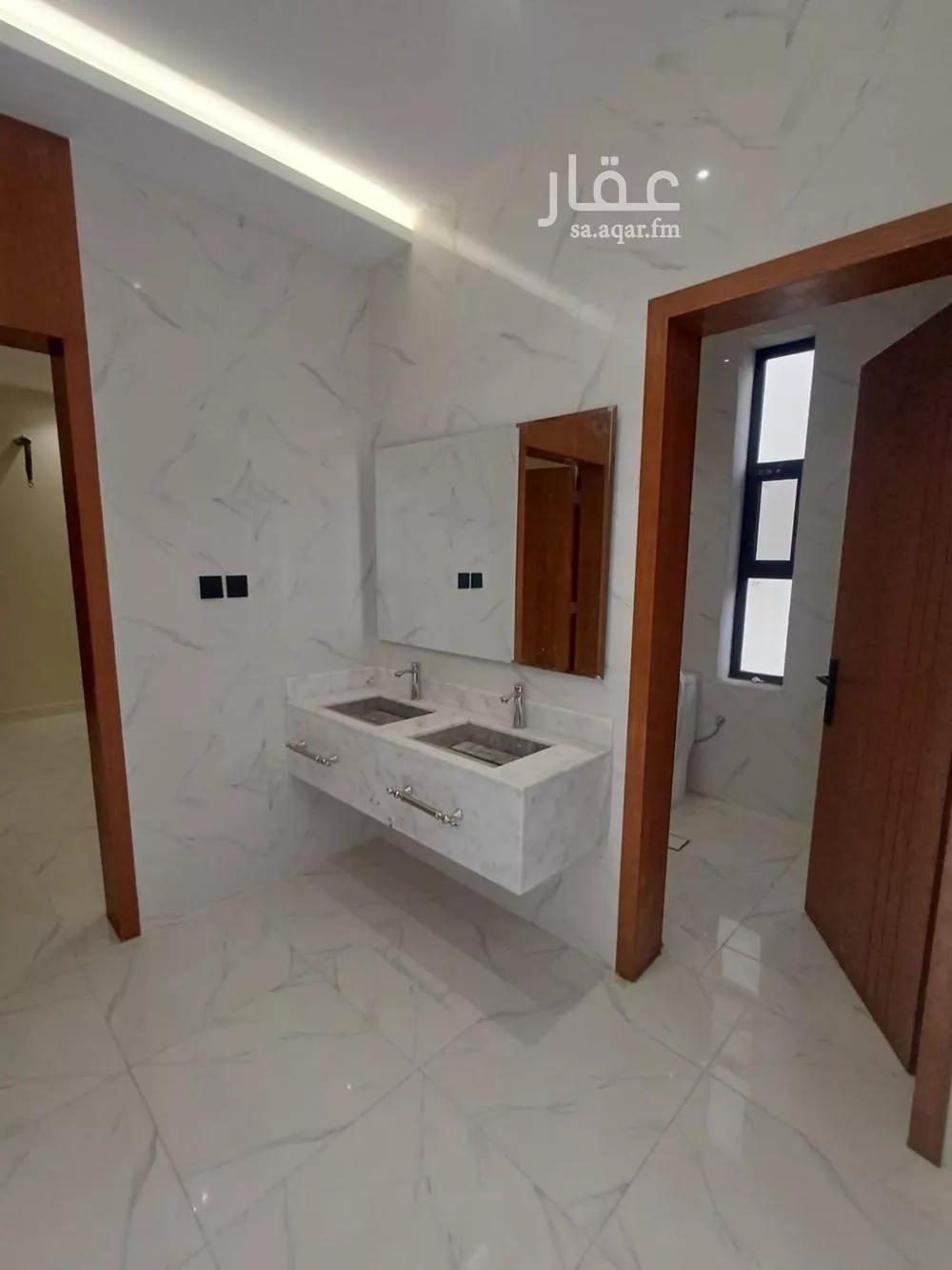 10 bedroom villa in Al Falah 4