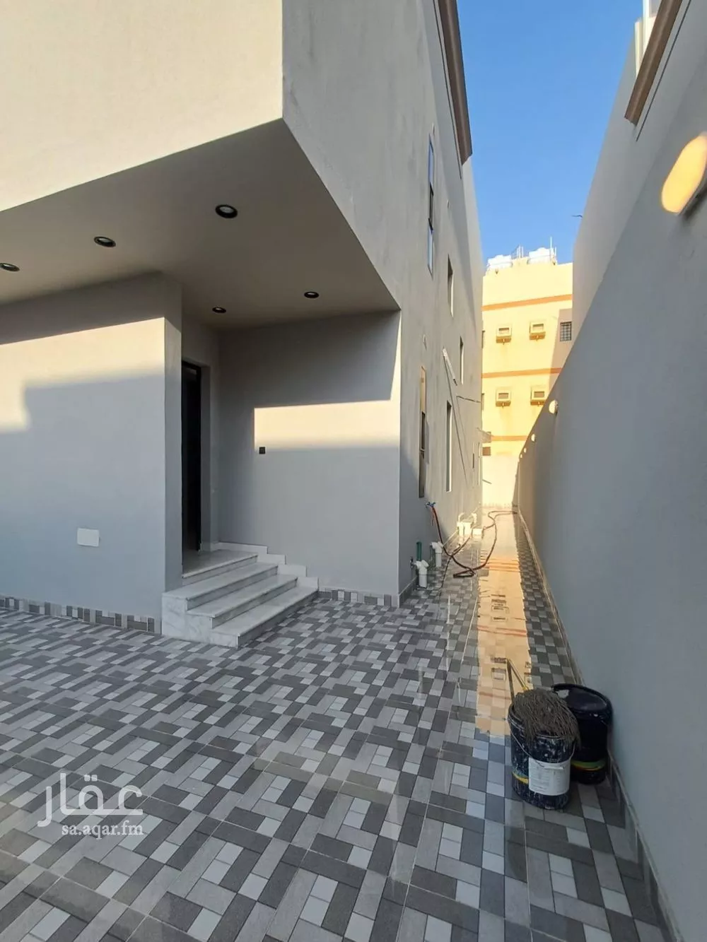 10 bedroom villa in Al Falah 7