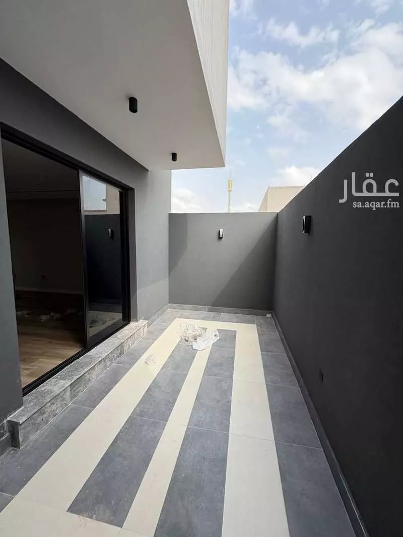 5 bedroom villa in Al Sawari 10