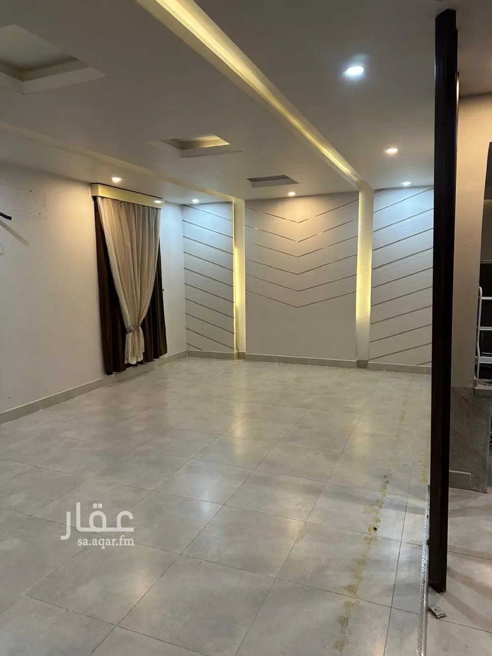 5 bedroom villa in As Salhiyah 4