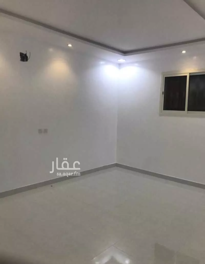 4 bedroom floor in Tuwaiq 2