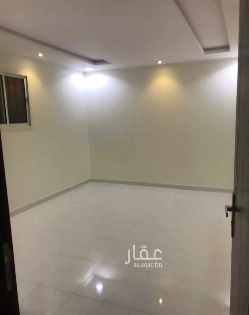 4 bedroom floor in Tuwaiq 3