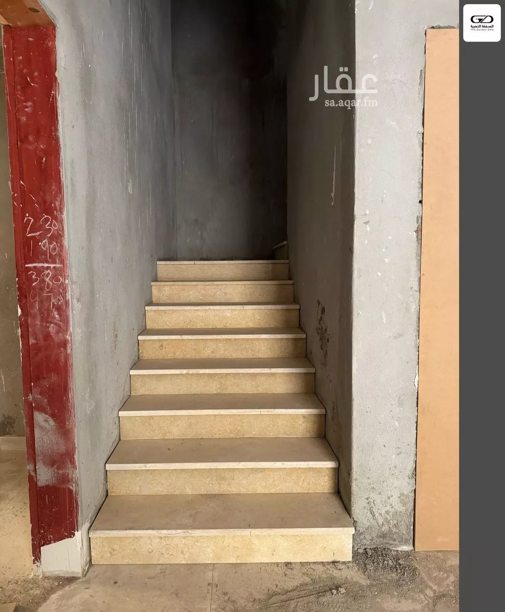6 bedroom villa in Al Sawari 5