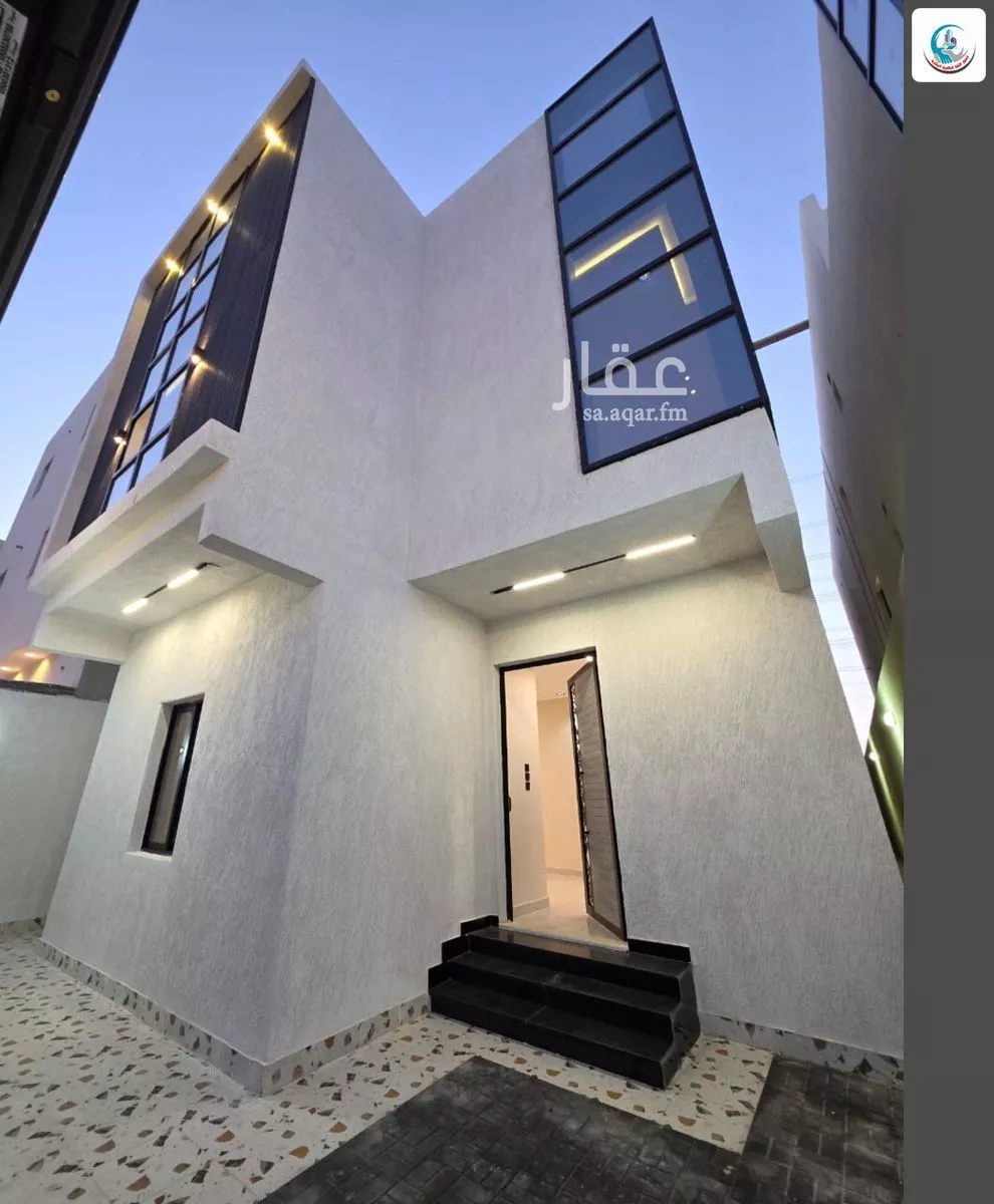 13 bedroom villa in Al Rahmaniyyah 3