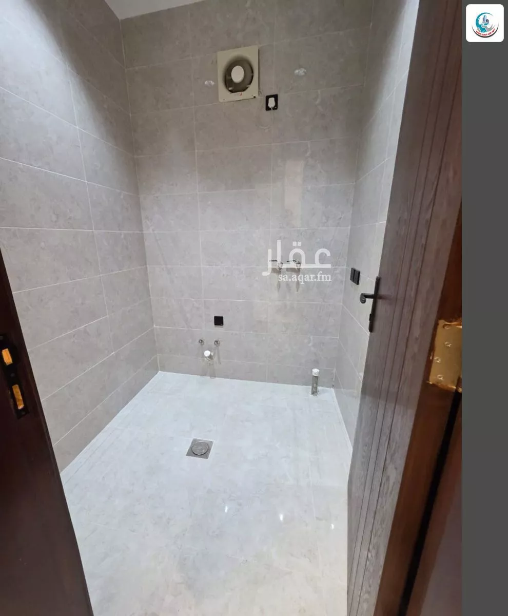 13 bedroom villa in Al Rahmaniyyah 8