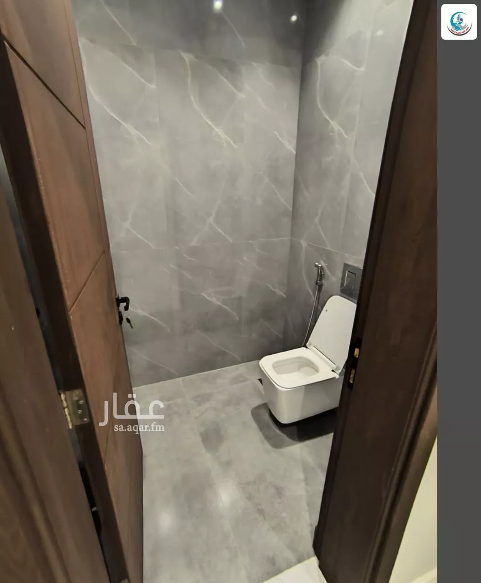 فيلا 8 غرف في الياقوت 17