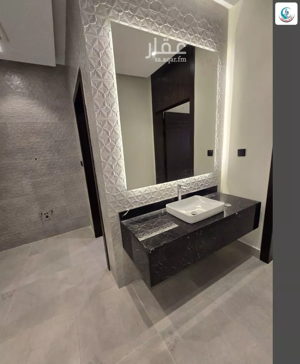 8 bedroom villa in Al Rahmaniyyah 15
