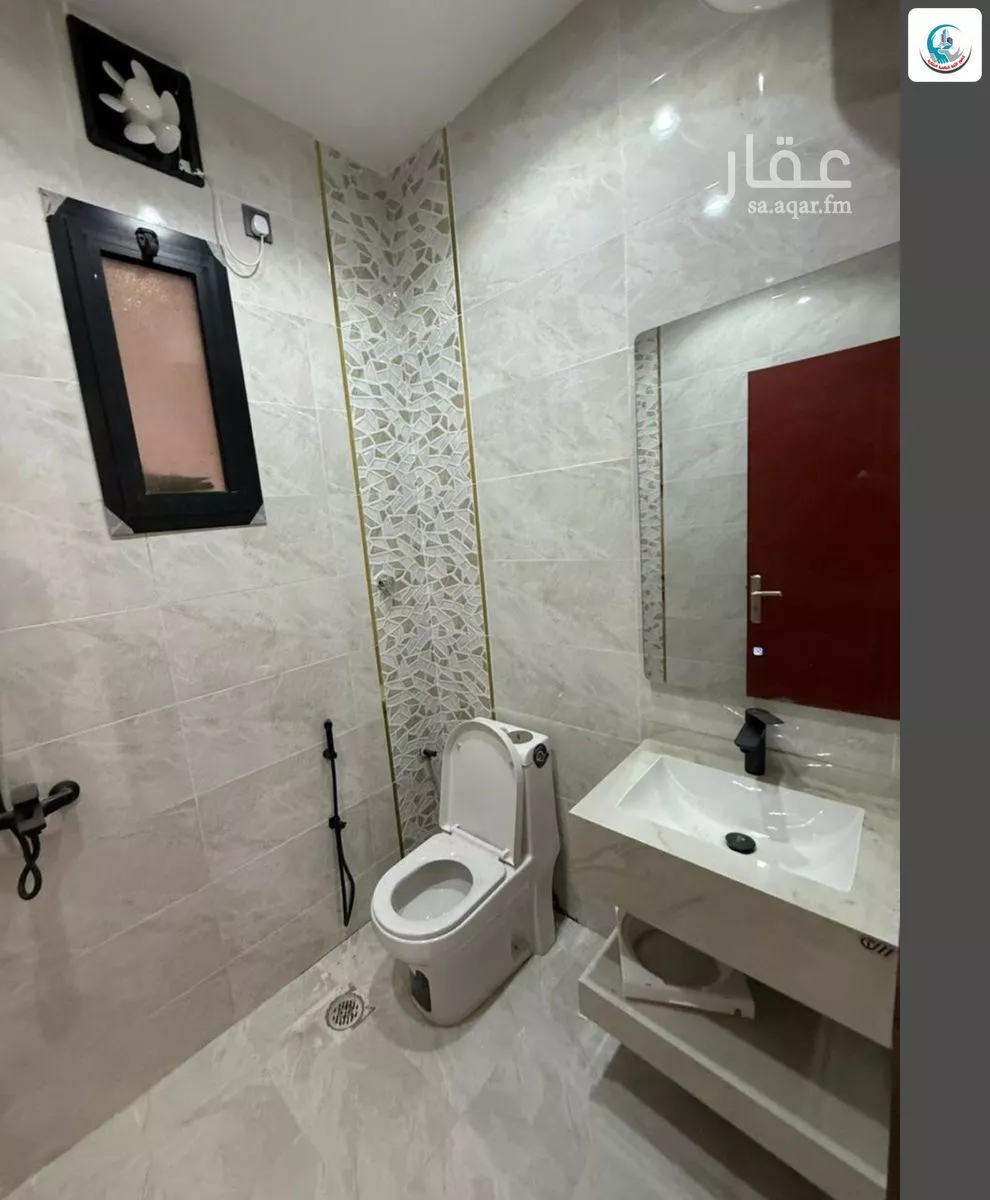 فيلا 7 غرف في بحرة 12