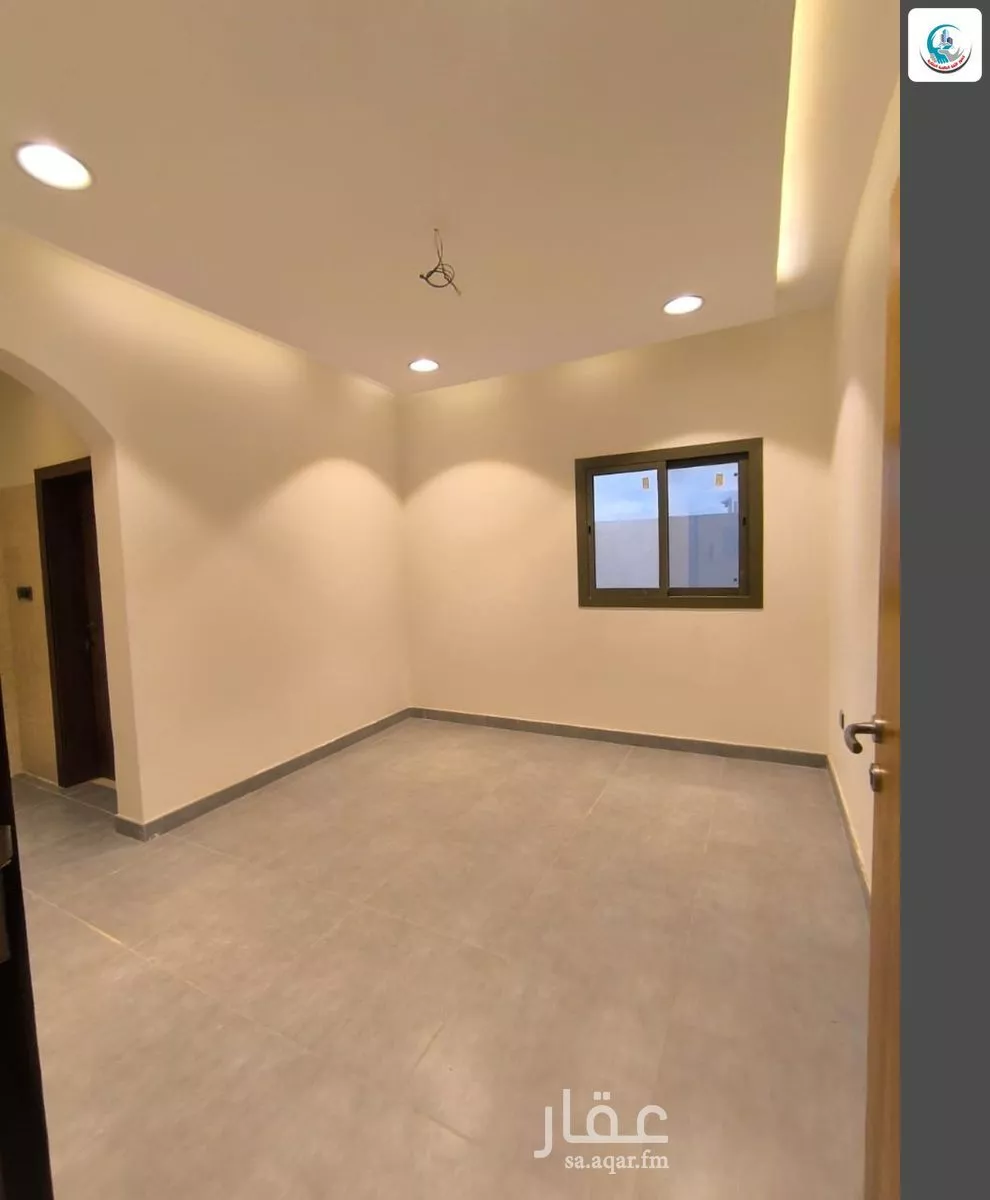 8 bedroom villa in Al Falah 17