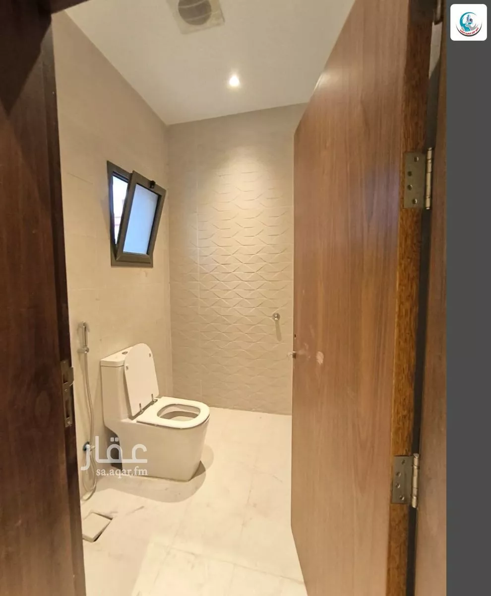 8 bedroom villa in Al Falah 26