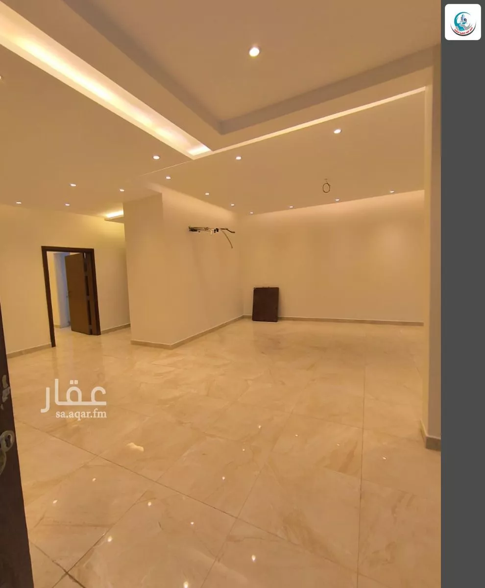 8 bedroom villa in Al Falah 8