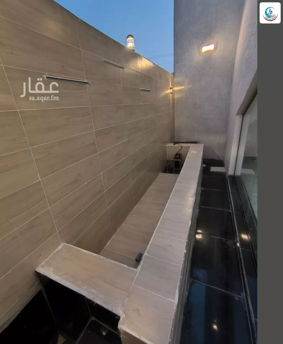فيلا 6 غرف في بحرة 16