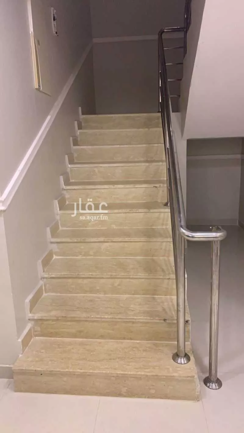 شقة 4 غرف في ظهرة لبن 2
