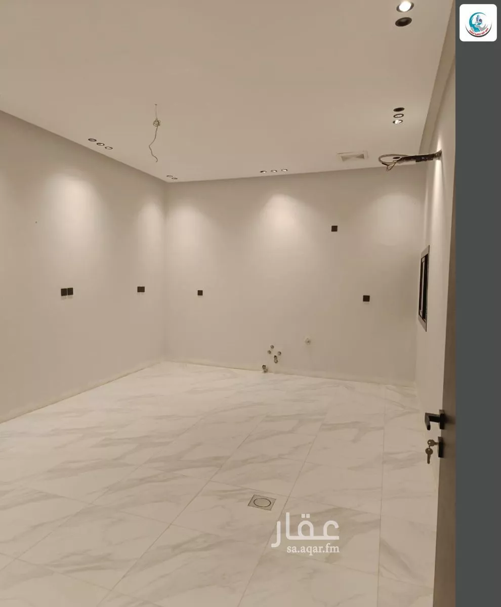 فيلا 9 غرف في الياقوت 4