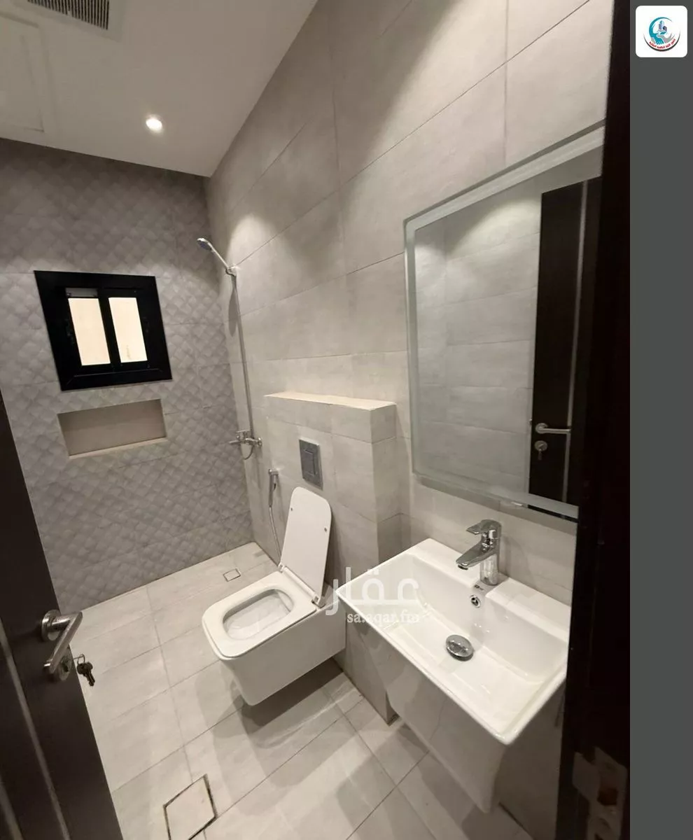 7 bedroom villa in Al Yaqout 11