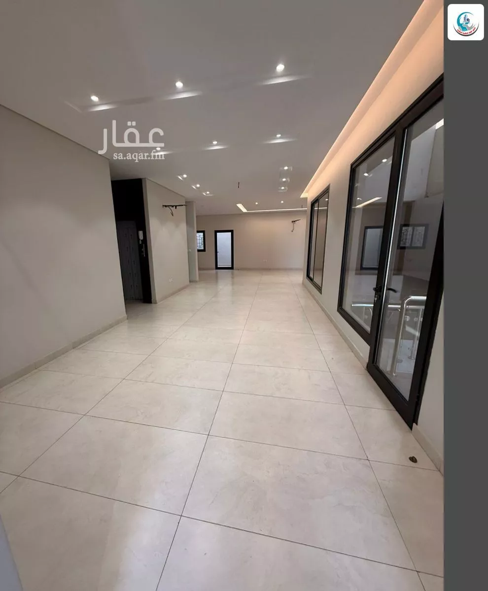 7 bedroom villa in Al Yaqout 25