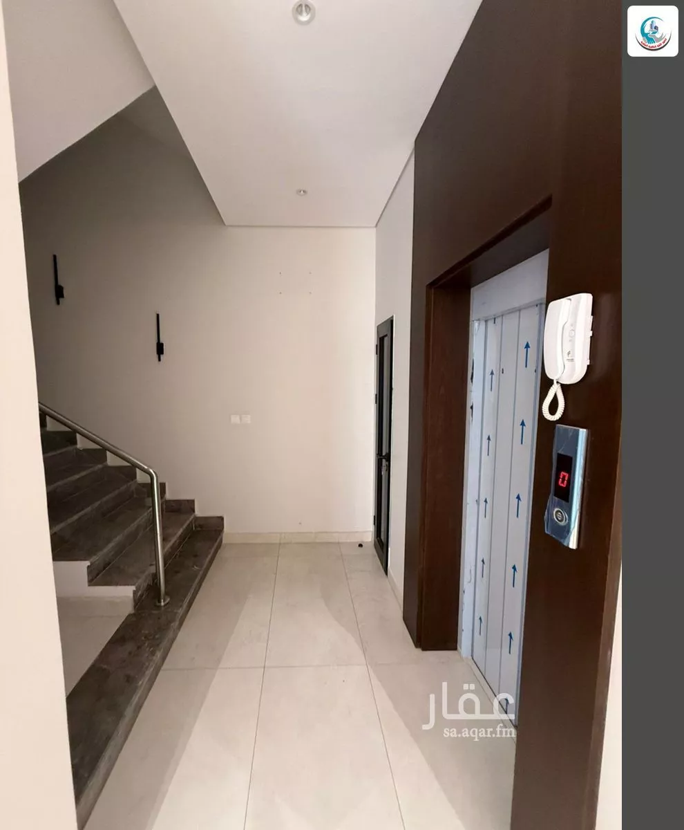 7 bedroom villa in Al Yaqout 4