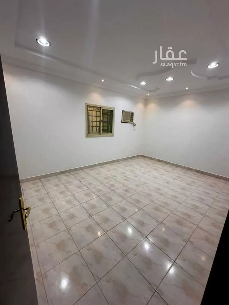 فيلا 14 غرف في الرمال 19