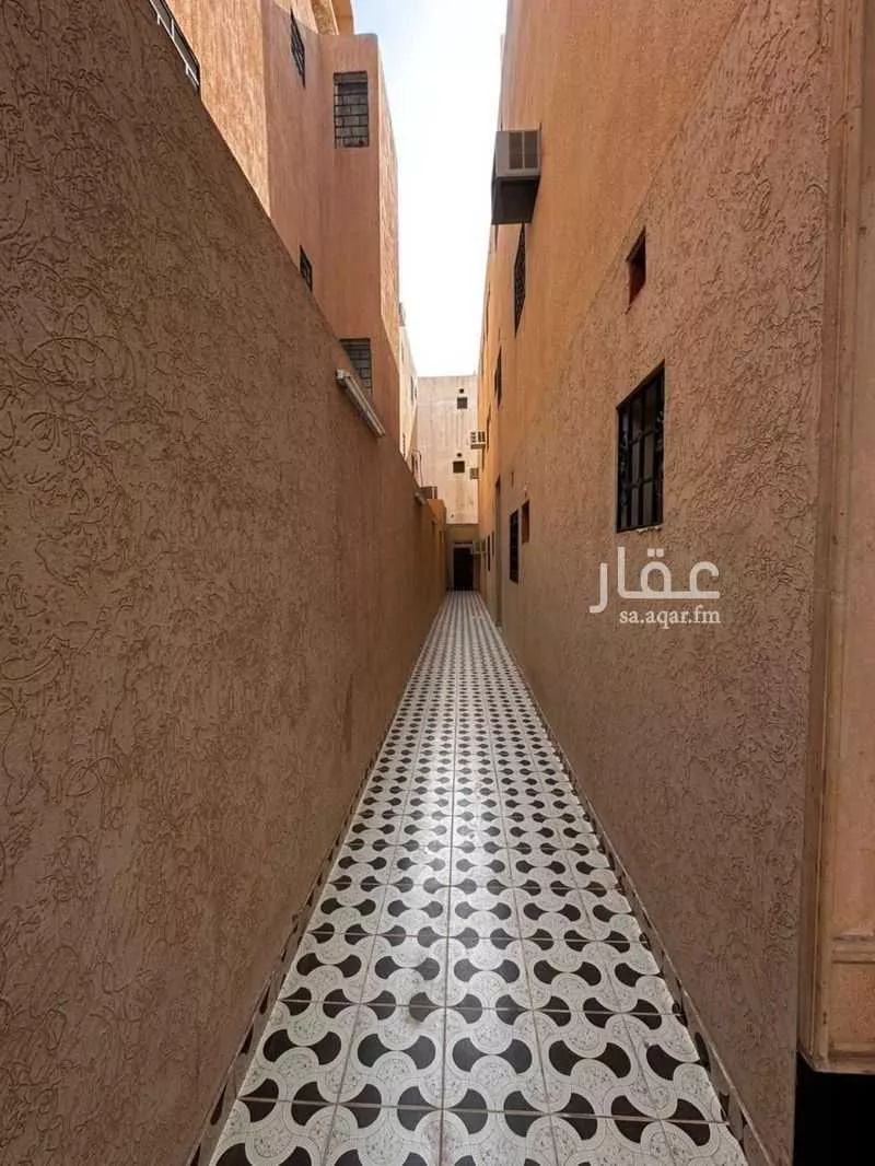 فيلا 14 غرف في الرمال 10