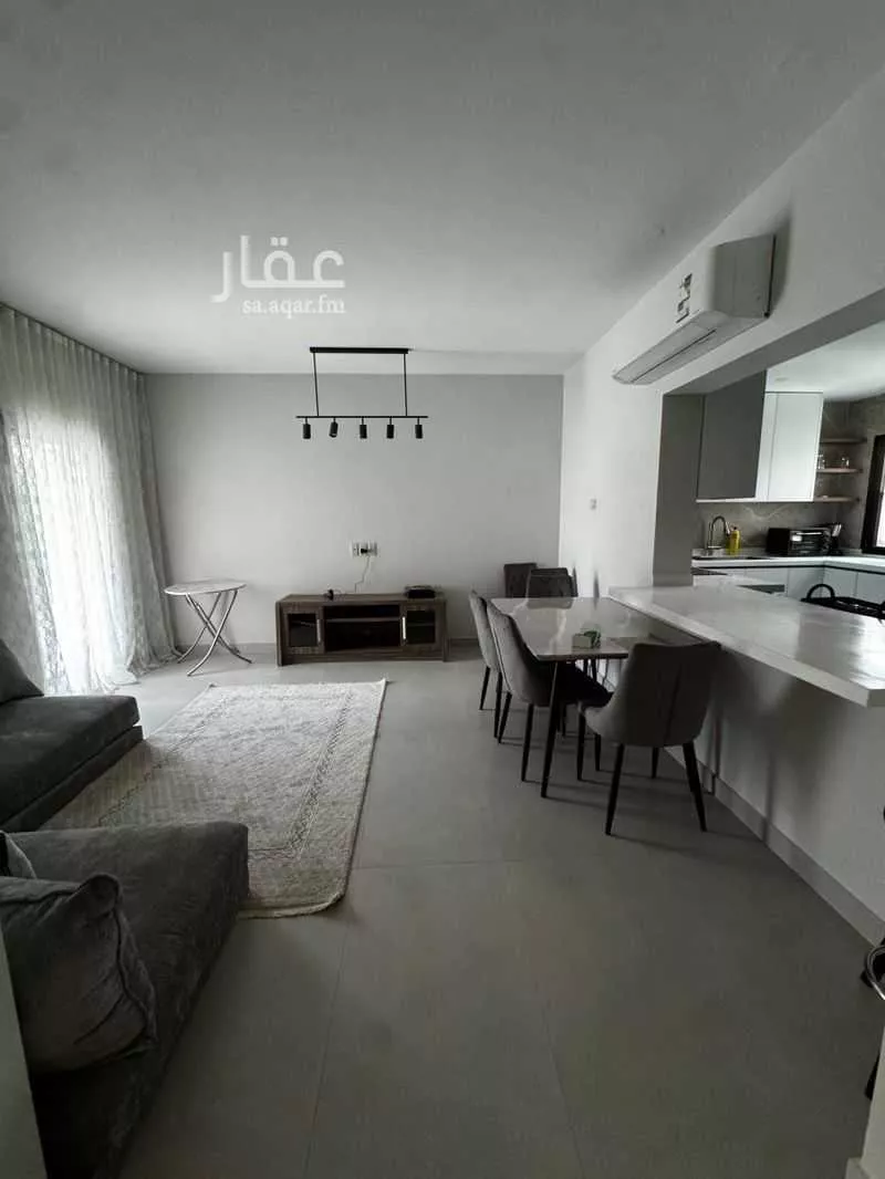 فيلا 5 غرف في المرجان 2