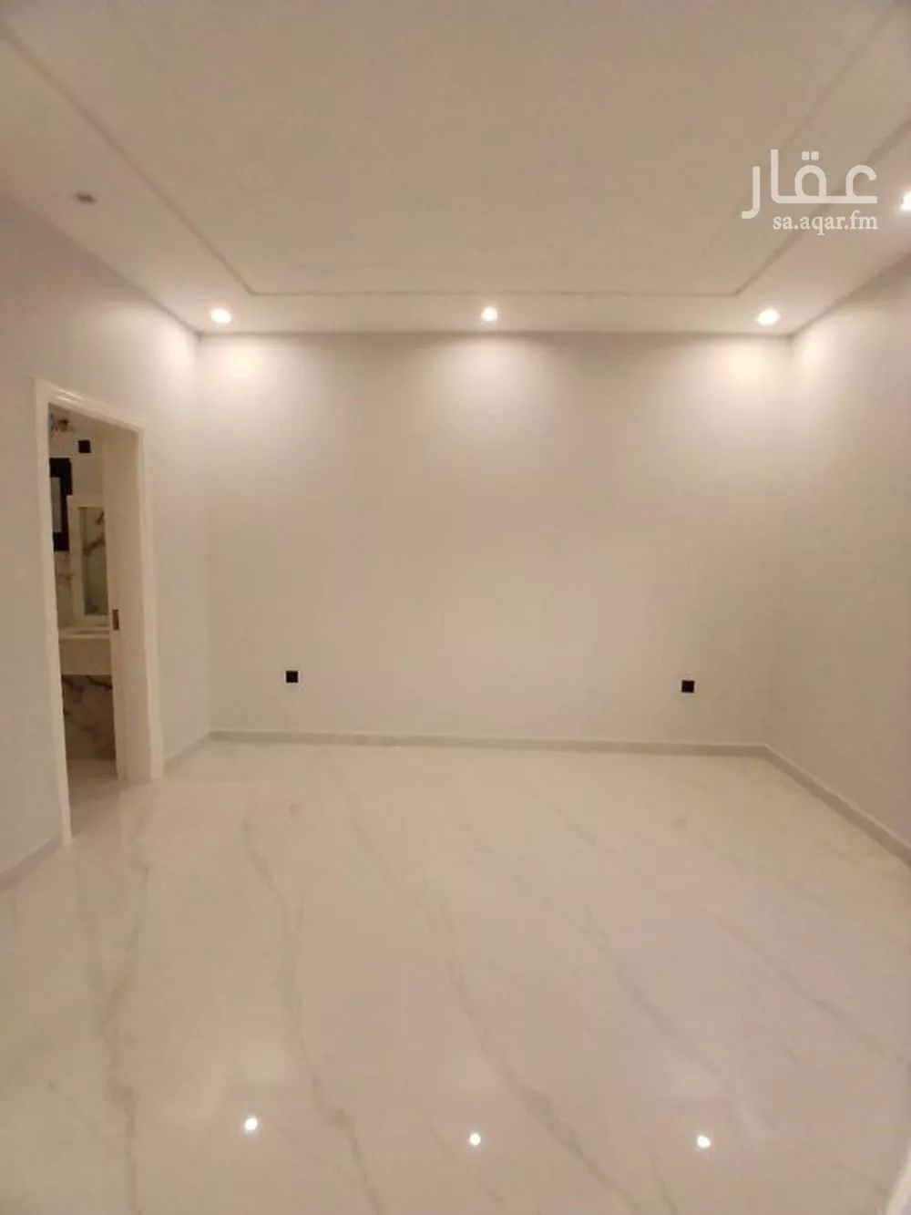 8 bedroom villa in Al Sawari 6