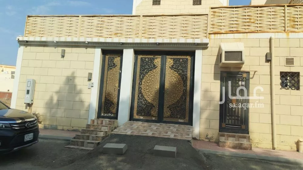 7 bedroom villa in As Salhiyah 5