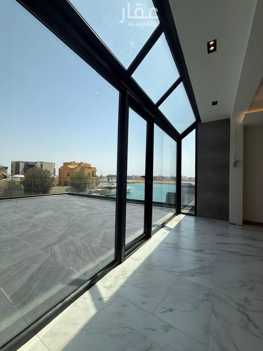 6 bedroom villa in Az Zomorod 17
