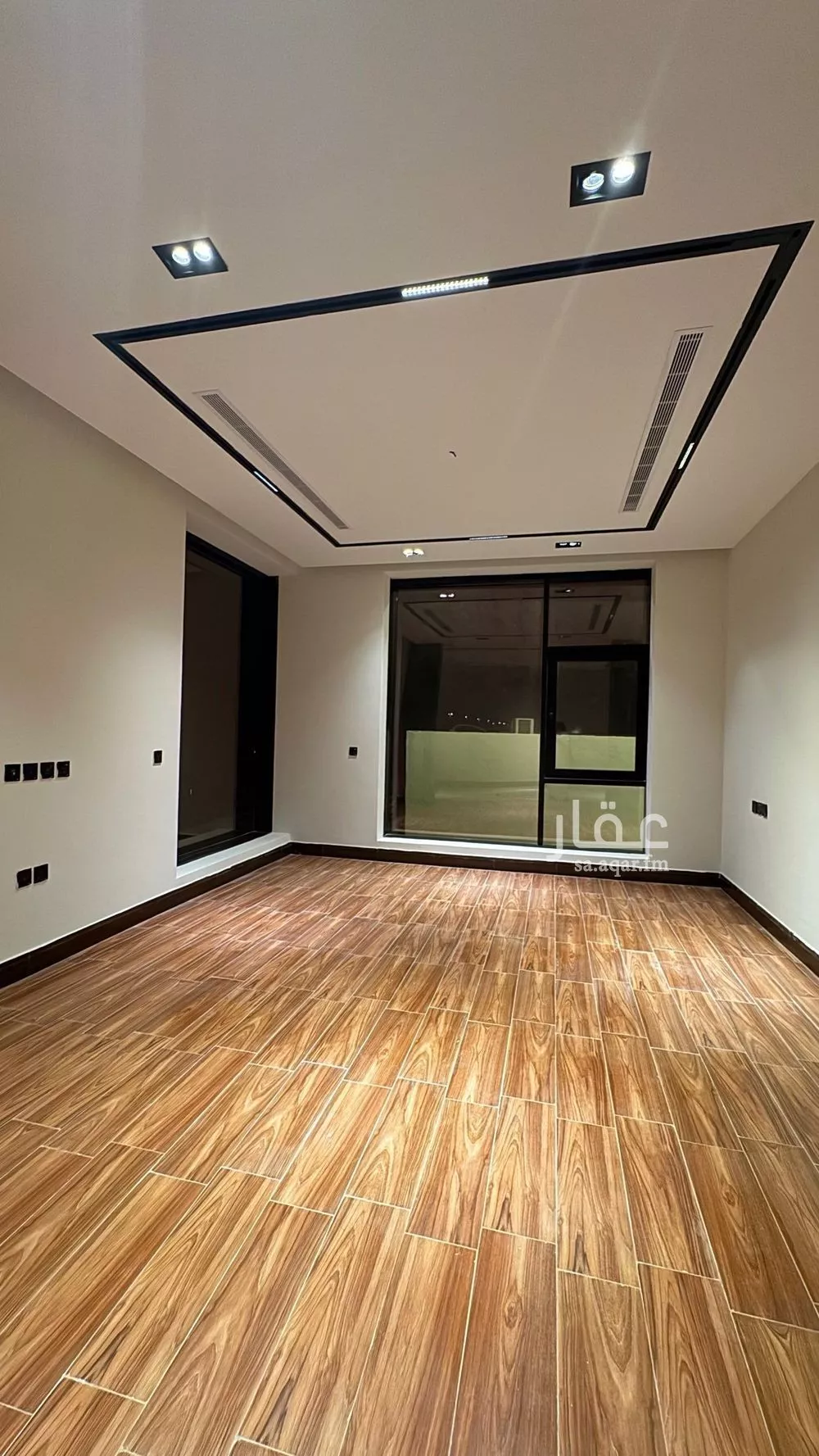 5 bedroom villa in Al Amwaj 19